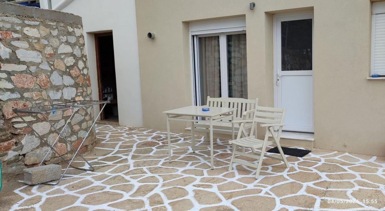 White Lotus Seaside Apartment Kini Екстериор снимка