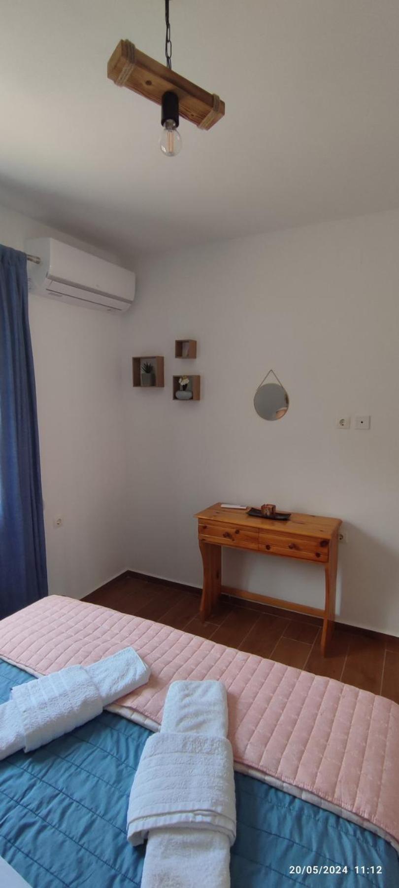 White Lotus Seaside Apartment Kini Екстериор снимка